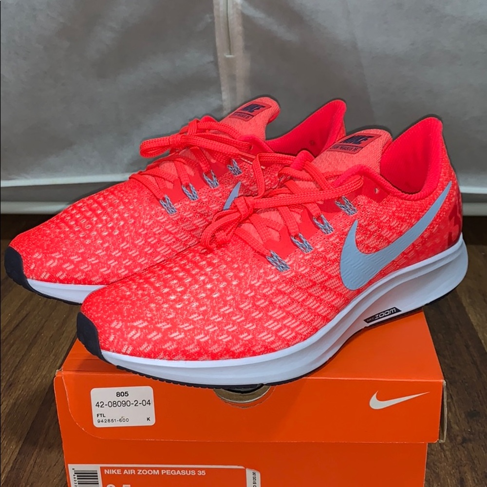 Men’s Nike Sneakers